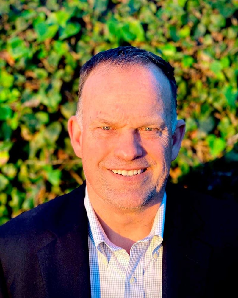 Erik Halterman headshot